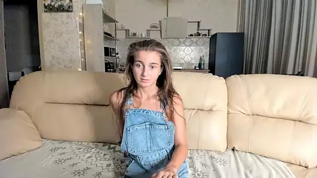 ElizSweet from StripChat is Freechat