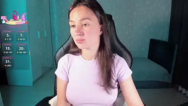 EllaFresh on StripChat 