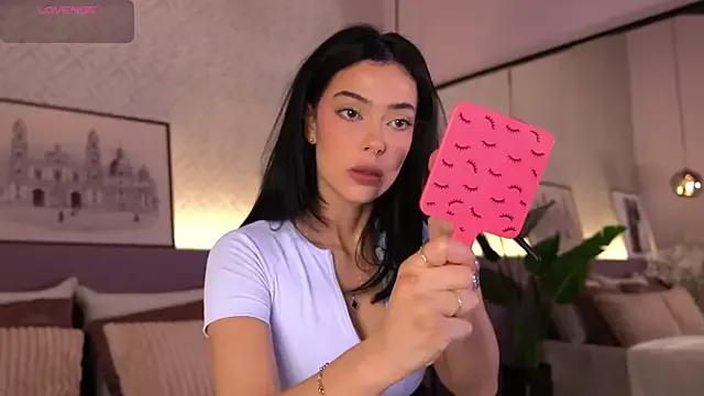 ElleDiane — Rub my pussy under panty