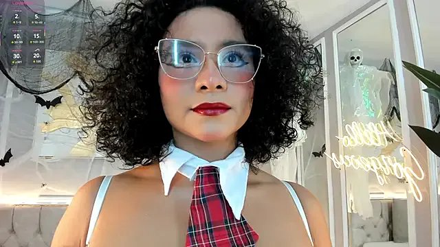 ellette__ on StripChat