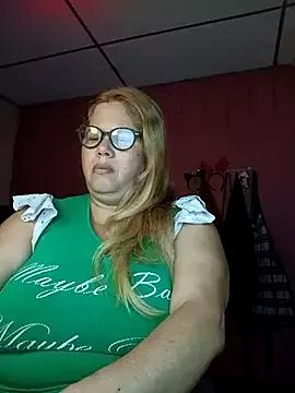 EllisW8 on StripChat 