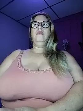 EllisW8 on StripChat
