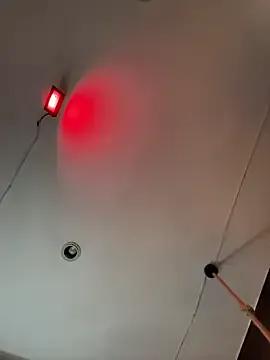 Ema_azel on StripChat