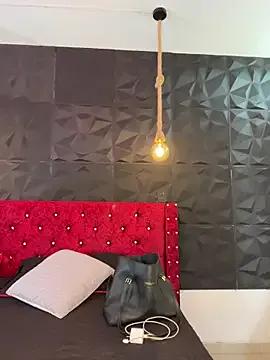 Ema_azel on StripChat