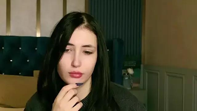 EmmaLawrens on StripChat