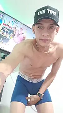 Ethanho0t on StripChat