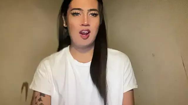 fallon_empress143 on StripChat 