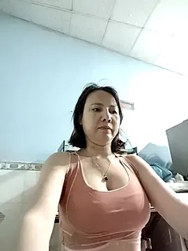 Famrita — Freechat on StripChat