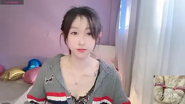 Fayebae_11 on StripChat