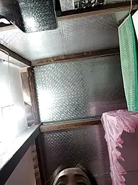 Feeling-hot on StripChat