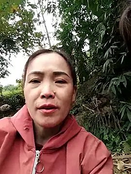 Feeling-hot on StripChat