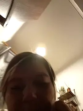 Fernandar2025 on StripChat