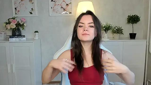 Gentle_Ariel — Removeup and show the chest with 2fing