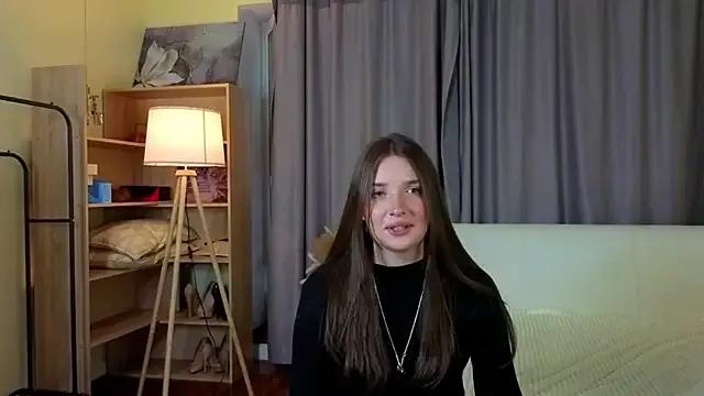 StripChat GiaKirtley  is Freechat  GiaKirtley — STRETCHING