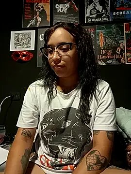 GingerLara — Remove top