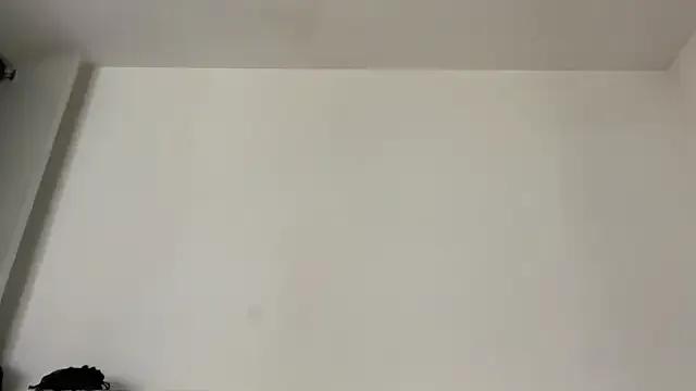 GiuliaDollx — fais moi du bien