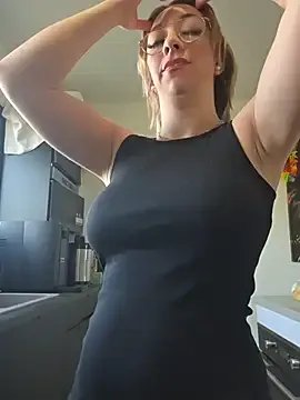 Giuliana_baby on StripChat