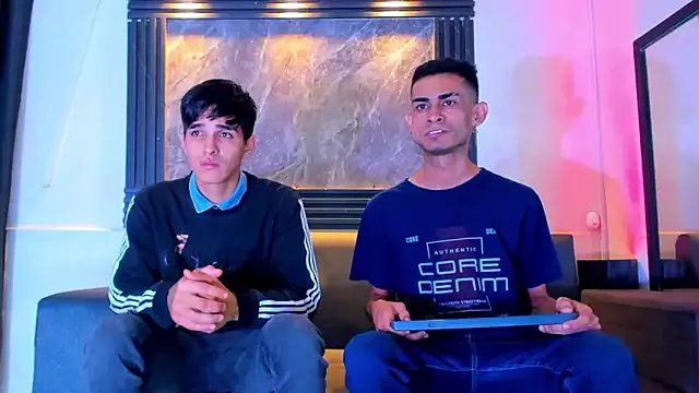 Golldens_Dreamss on StripChat 