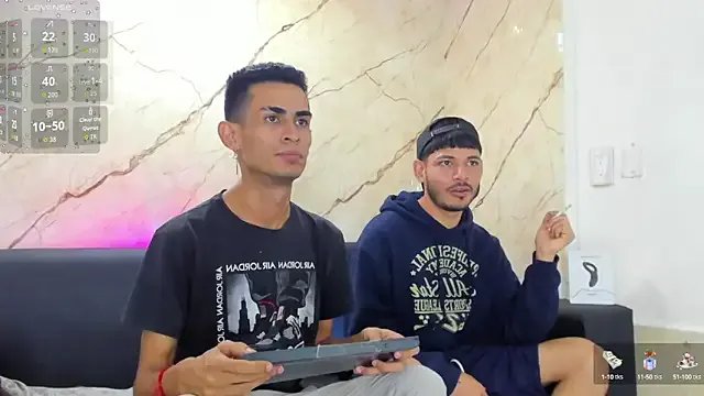 Golldens_Dreamss on StripChat 