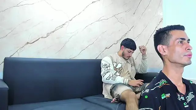 Golldens_Dreamss on StripChat 