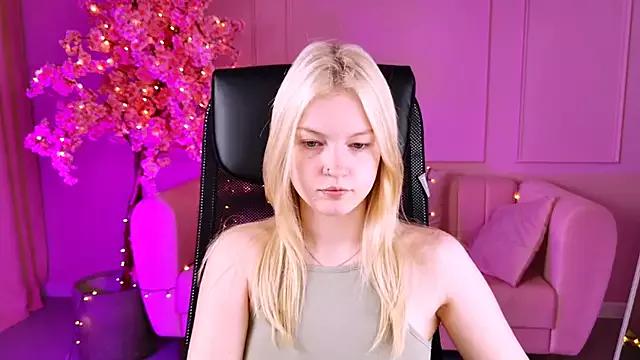 GraceGlamour — Air kiss 