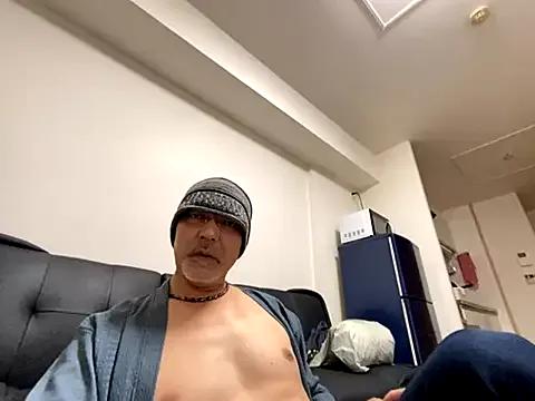 Grandpa29hijii on StripChat