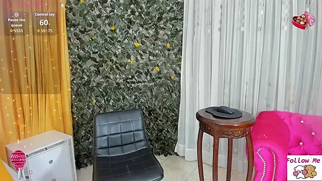 Grecia_Moore on StripChat