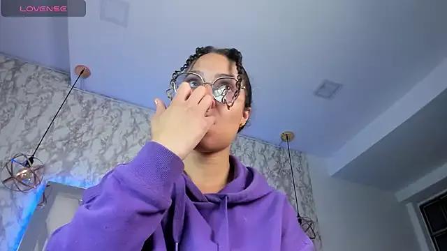Hanna_Cornee_ on StripChat 