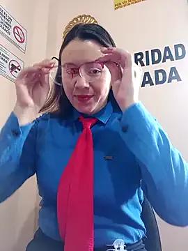 Hannah-colx — remove underwear and oil breasts 