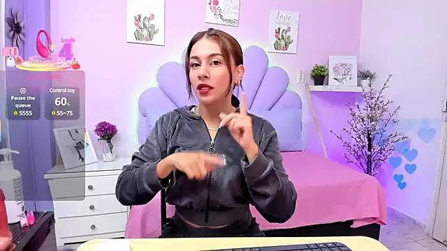 HannaPretthy from StripChat