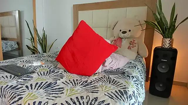 HELLEN_SWEET6 on StripChat