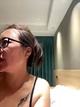 hoop659 on StripChat 