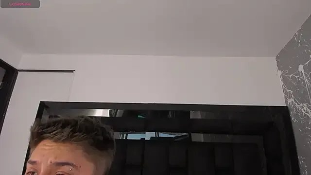 IanGilbert on StripChat