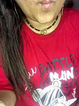 indian-hotmilfs on StripChat 