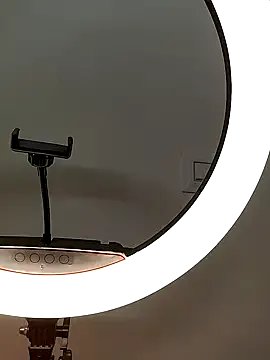 Indian_bhabhi01 on StripChat