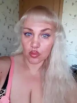 IsabellaBoni on StripChat