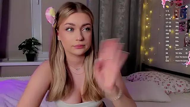 IsabellaTaiIer — seduce and tease you with my panties