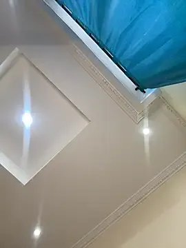 Ivelleee_ on StripChat