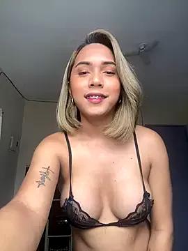 IvoryKath — Massive CumShot