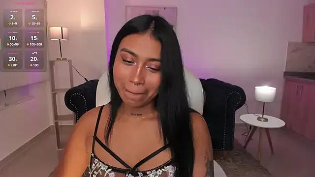 Ivyy_Moon_ from StripChat