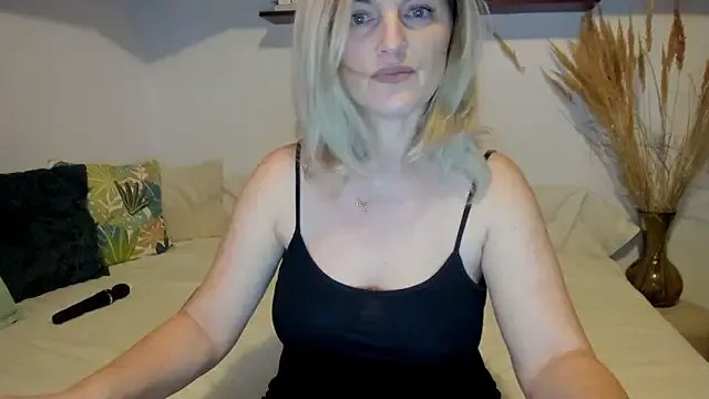 Jadore_able — butt plug #hush