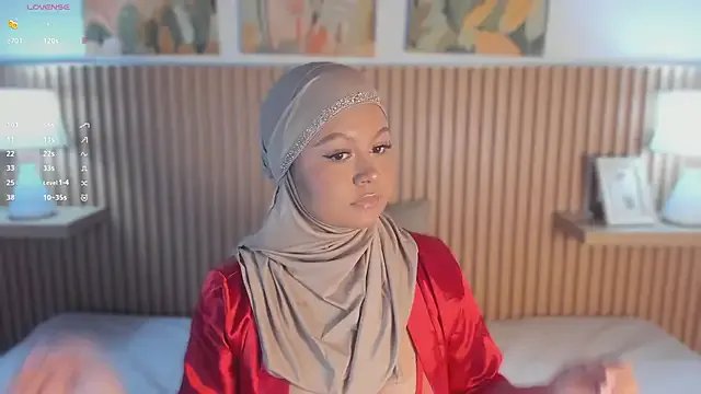 jasmyne_anbar on StripChat