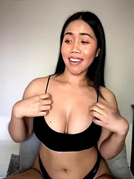 JazzieXo on StripChat 