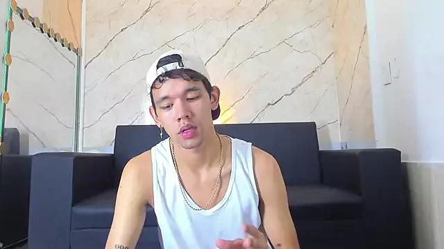 jeremytonner on StripChat 