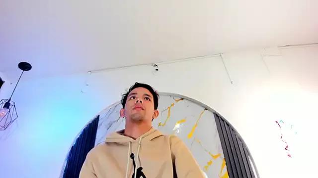 jeremytonner on StripChat 