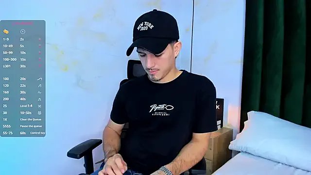 Justin_duque on StripChat