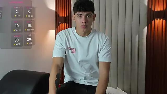 Freechat Justin_mack on StripChat