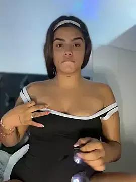 Kaily_Sweet16 — Horny in the mall masturbation bathroom