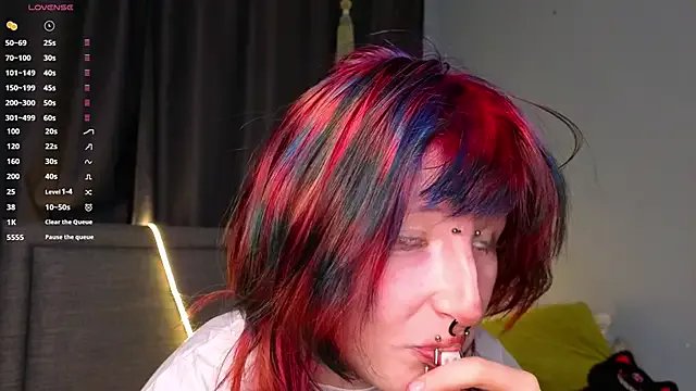 KandraCruser on StripChat