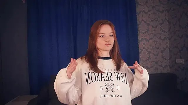 KarlynGow on StripChat